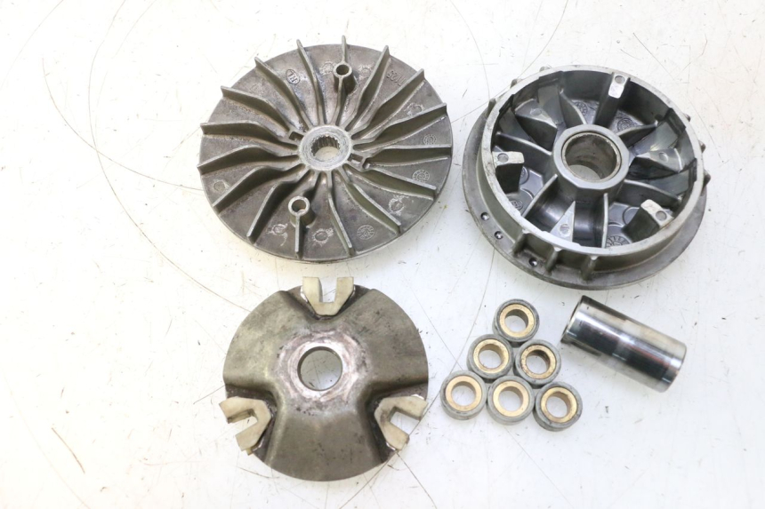 photo de VARIATOR PEUGEOT SATELIS 125 (2013 - 2018) - Detail van het onderdeel