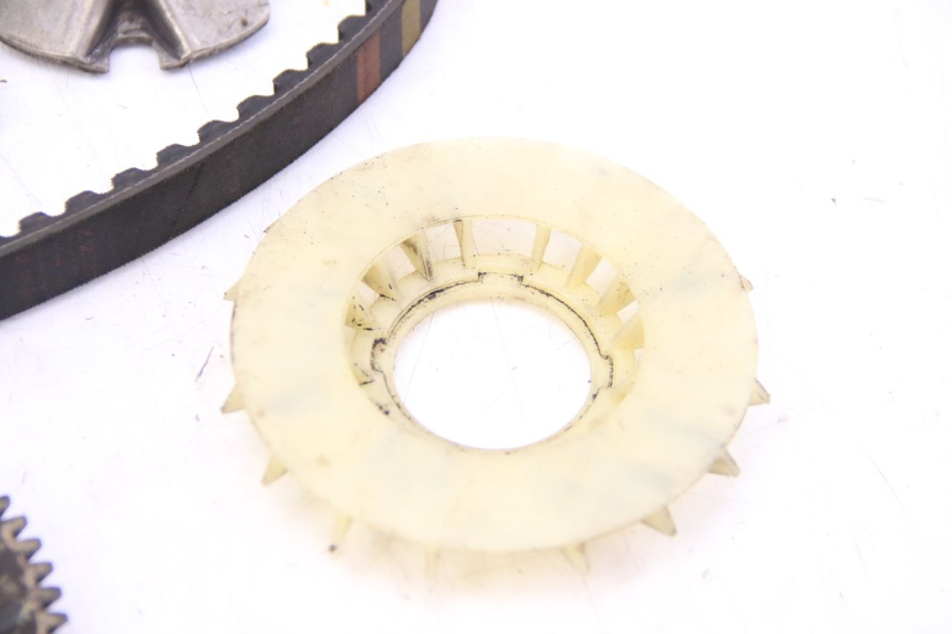 photo de VARIATOR APRILIA SCARABEO 4T 50 (2009 - 2017) - Gecontroleerd onderdeel