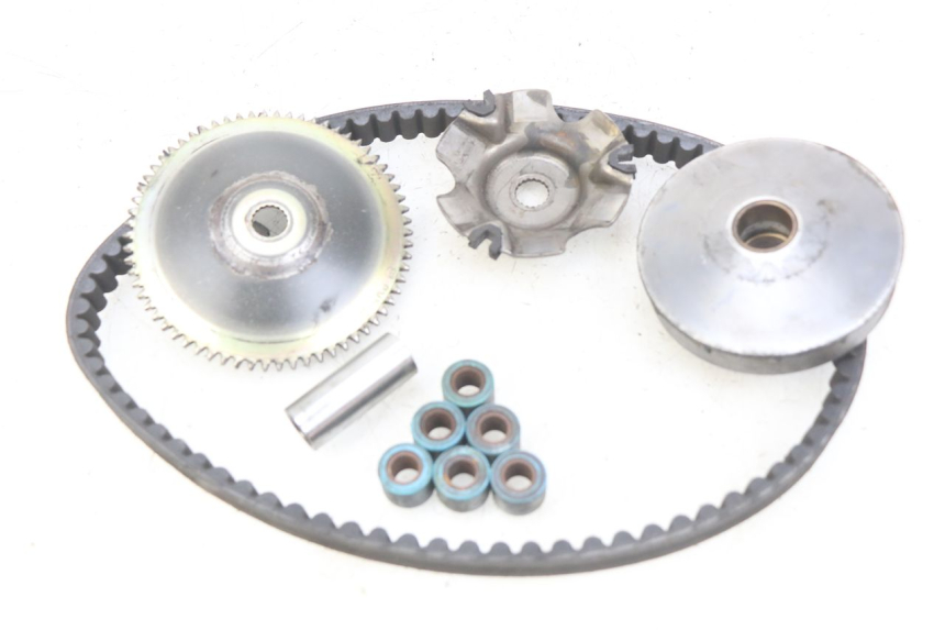 photo de VARIATOR APRILIA SCARABEO 100 (2003 - 2012) - Detail van het onderdeel