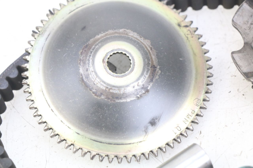 photo de VARIATOR APRILIA SCARABEO 100 (2003 - 2012) - Technische close-up