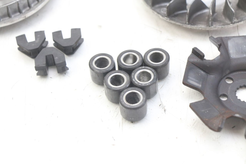 photo de VARIATOR MBK SKYCRUISER 125 (2006 - 2009) - Andere kijkhoek