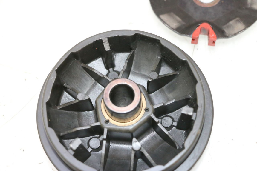 photo de VARIATOR PEUGEOT SPEEDFIGHT LC 50 (1996 - 2002) - Zoom op gebruiksstaat