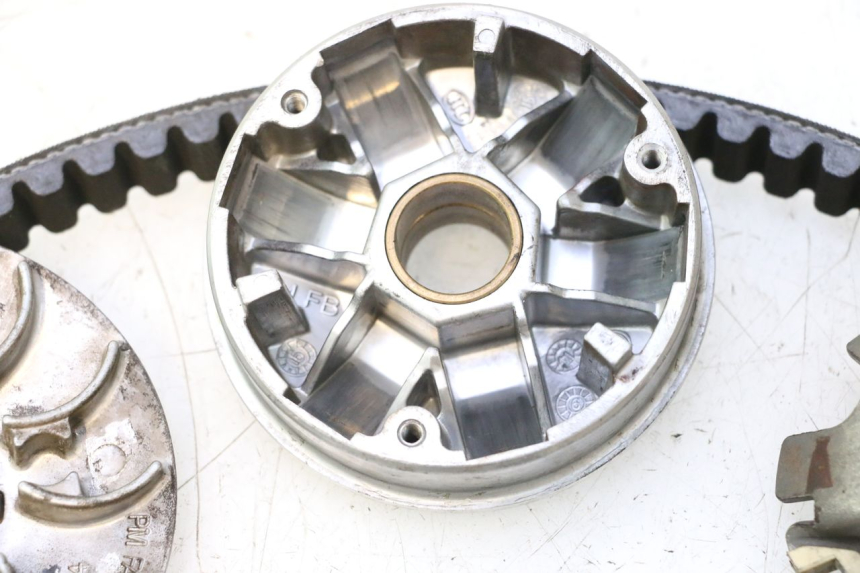 photo de VARIATOR PEUGEOT STREETZONE NAKED 2T 50 (2014 - 2018) - Detailaanzicht