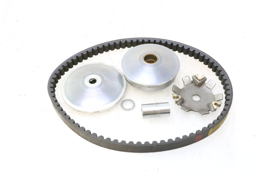 photo de VARIATOR PEUGEOT STREETZONE NAKED 2T 50 (2014 - 2018) - Markeringen en referenties