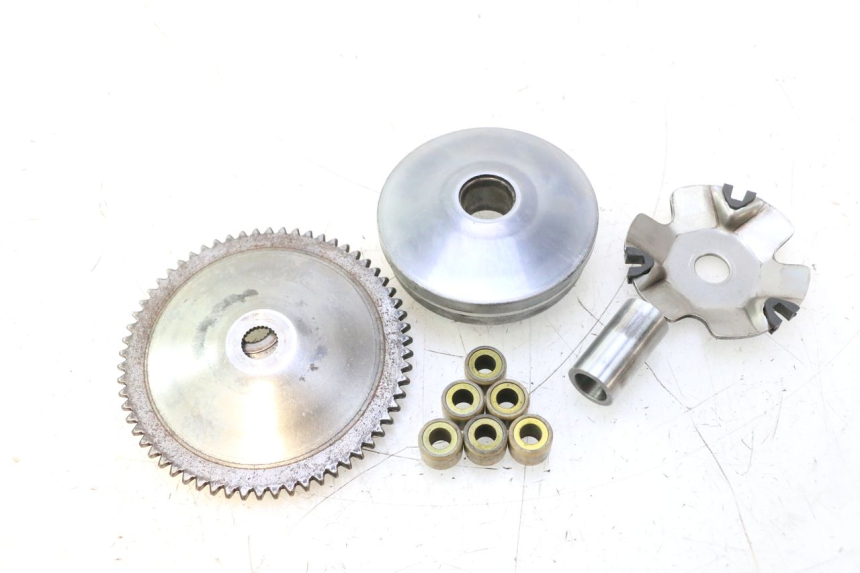 photo de VARIATOR KYMCO SUPER 8 2T 50 (2007 - 2013) - Bevestigingspunten