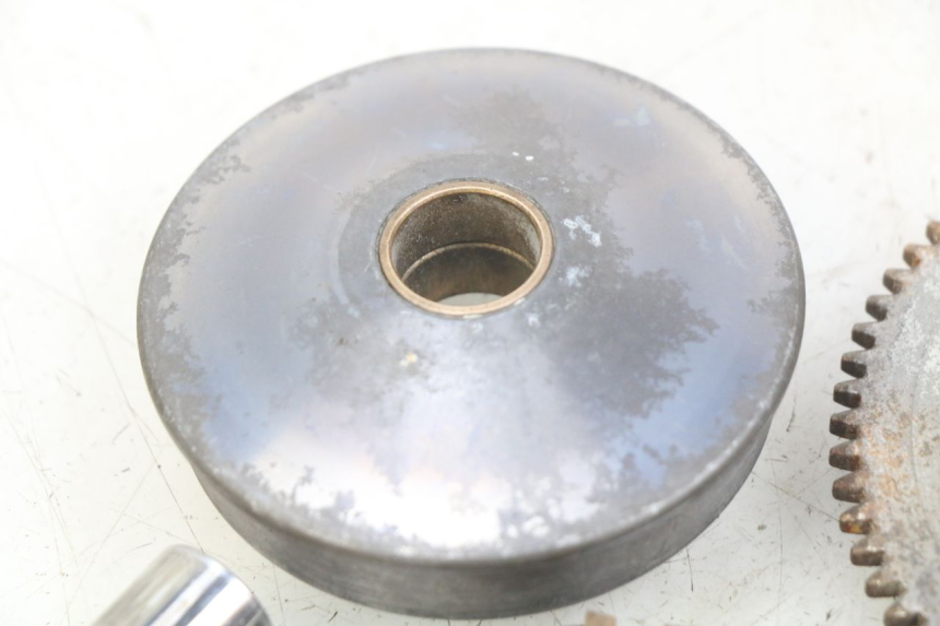 photo de VARIATOR PEUGEOT TKR TREKKER FURIOUS 50 (2005 - 2014) - Andere kijkhoek