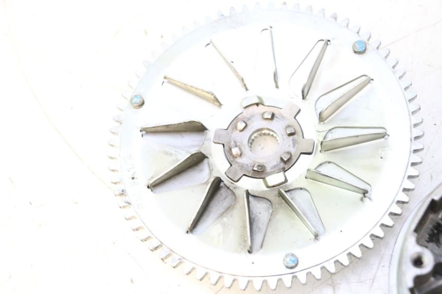 photo de VARIATOR PEUGEOT TREKKER TKR 50 (2005 - 2014) - Staat van het oppervlak