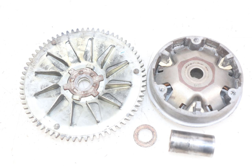 photo de VARIATOR PEUGEOT TREKKER 50 (1998 - 2004) - Zoom op gebruiksstaat