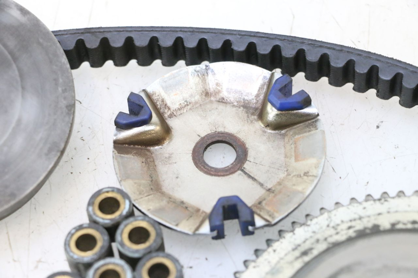 photo de VARIATOR PEUGEOT TREKKER 50 (1995 - 2004) - Overzicht