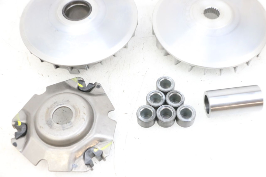 photo de VARIATOR YAMAHA TRICITY 300 (2020 - 2024) - Zoom op gebruiksstaat