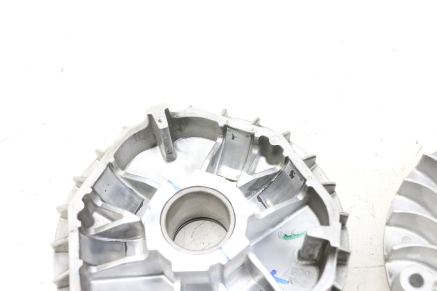 photo de VARIATOR YAMAHA TRICITY 300 (2020 - 2024) - Gecontroleerd onderdeel