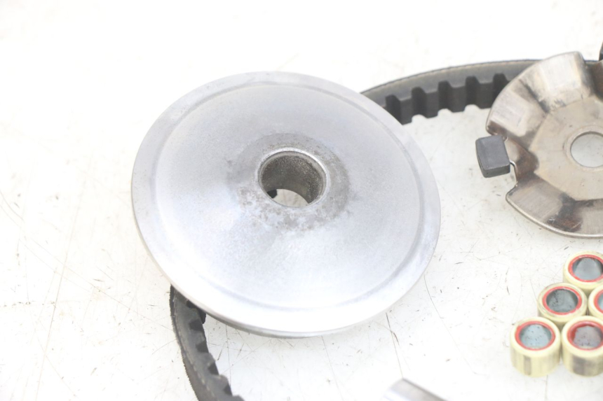 photo de VARIATOR PEUGEOT TWEET 4T 50 (2014 - 2019) - Technische close-up