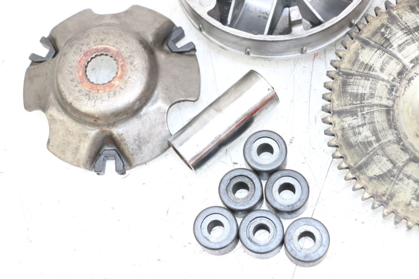 photo de VARIATOR PIAGGIO TYPHOON 50 (2000 - 2009) - Bevestigingspunten