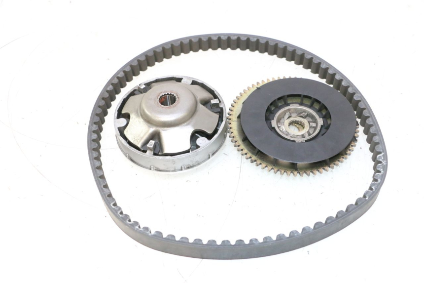photo de VARIATOR PIAGGIO TYPHOON 50 (2000 - 2009) - Zoom op gebruiksstaat