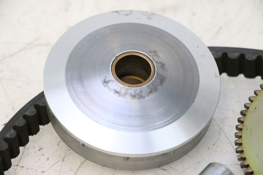 photo de VARIATOR PIAGGIO TYPHOON 50 (2000 - 2009) - Technische close-up