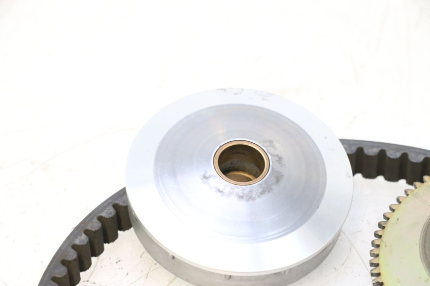 photo de VARIATOR PIAGGIO TYPHOON 50 (2000 - 2009) - Bevestigingspunten