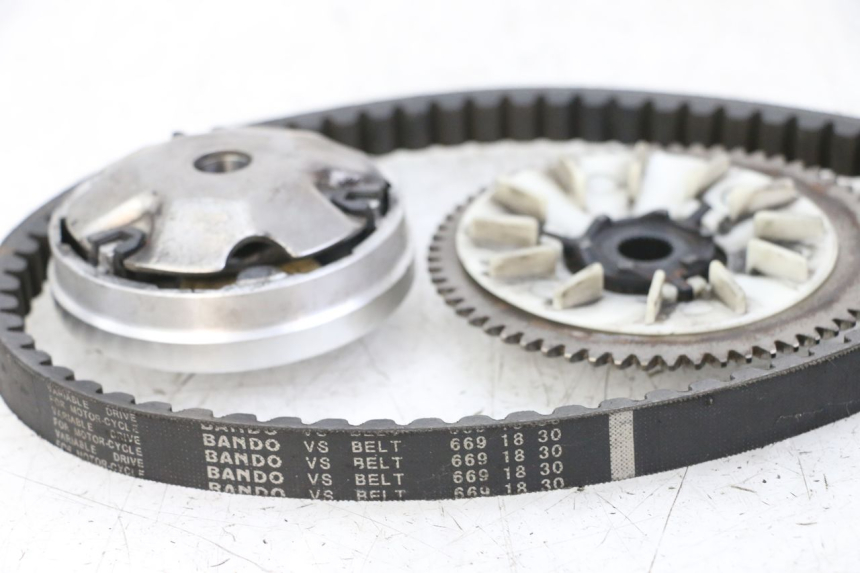 photo de VARIATOR UNIVERSAL BIKE ZN50QT-11B 50 (2018 - 2021) - Detail van het onderdeel