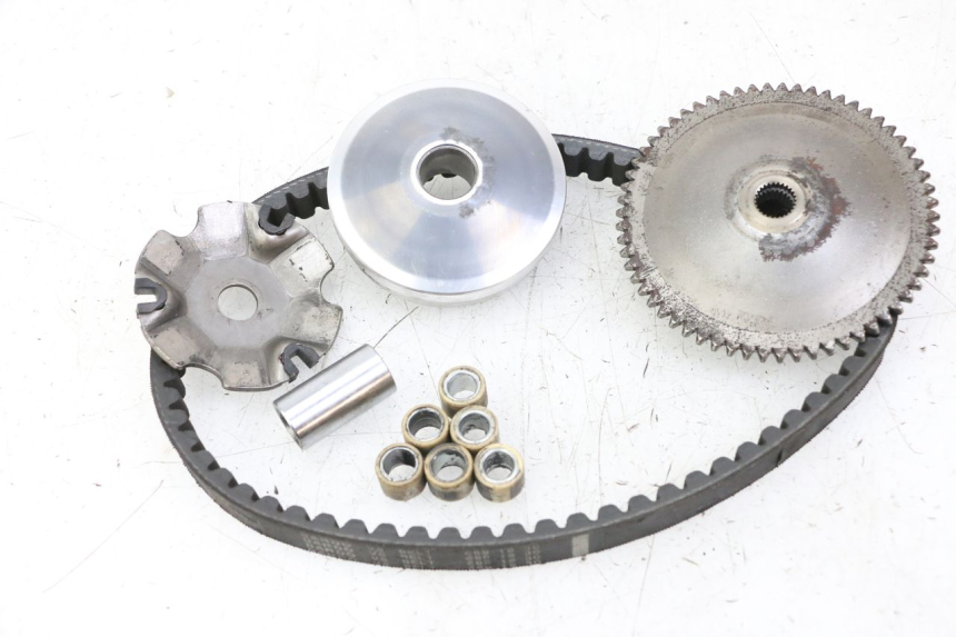 photo de VARIATOR UNIVERSAL BIKE ZN50QT-11B 50 (2018 - 2021) - Technische close-up