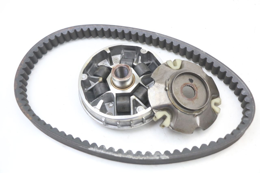 photo de VARIATOR PIAGGIO VESPA LX 125 (2005 - 2010) - Andere kijkhoek