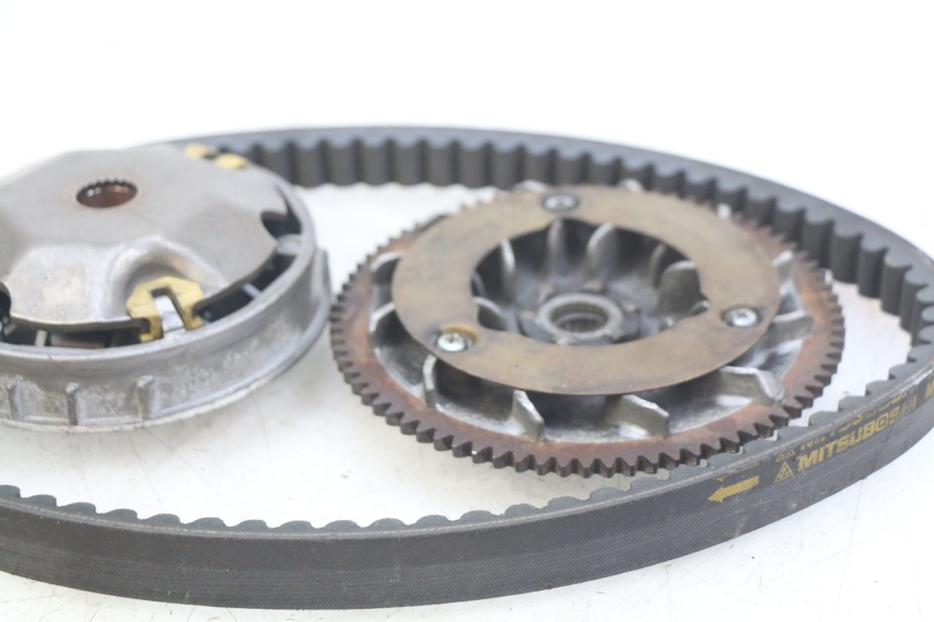 photo de VARIATOR PIAGGIO VESPA LXV 125 (2006 - 2009) - Zoom op gebruiksstaat