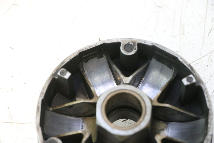 photo de VARIATOR PIAGGIO VESPA PRIMAVERA 2T 50 (2013 - 2018) - Zoom op gebruiksstaat