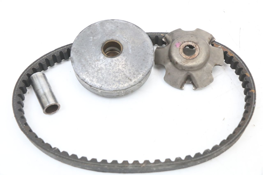 photo de VARIATOR PIAGGIO VESPA S 2T 50 (2007 - 2014) - Detail van het onderdeel