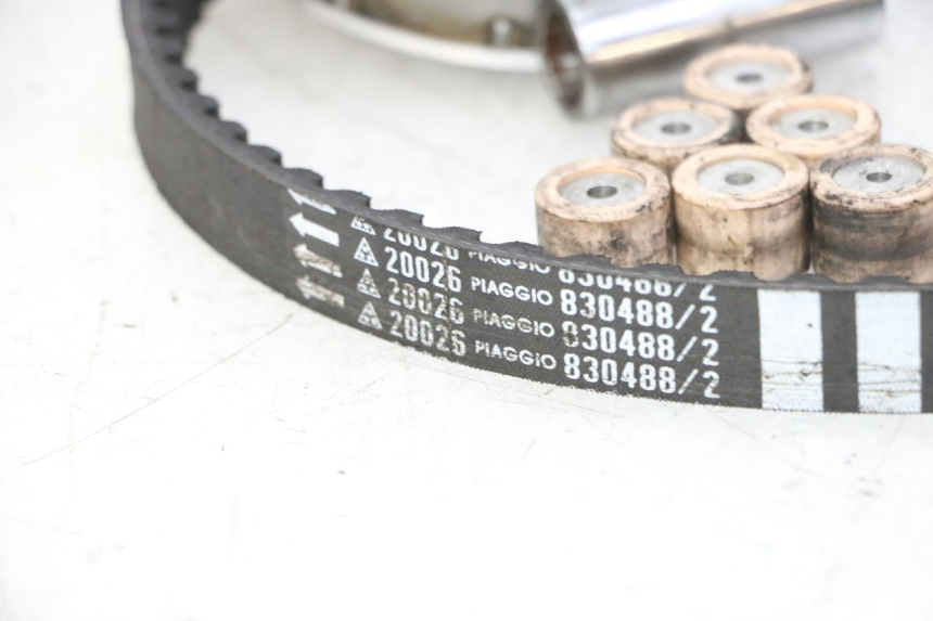 photo de VARIATOR PIAGGIO VESPA S 2T 50 (2007 - 2014) - Staat van het oppervlak