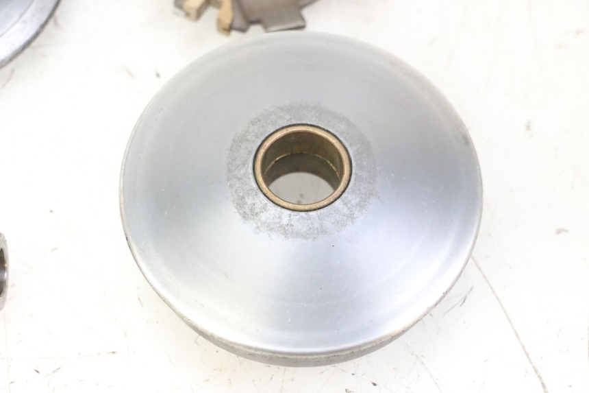 photo de VARIATOR PEUGEOT VIVACITY NEW 2T 50 (2008 - 2017) - Zoom op gebruiksstaat