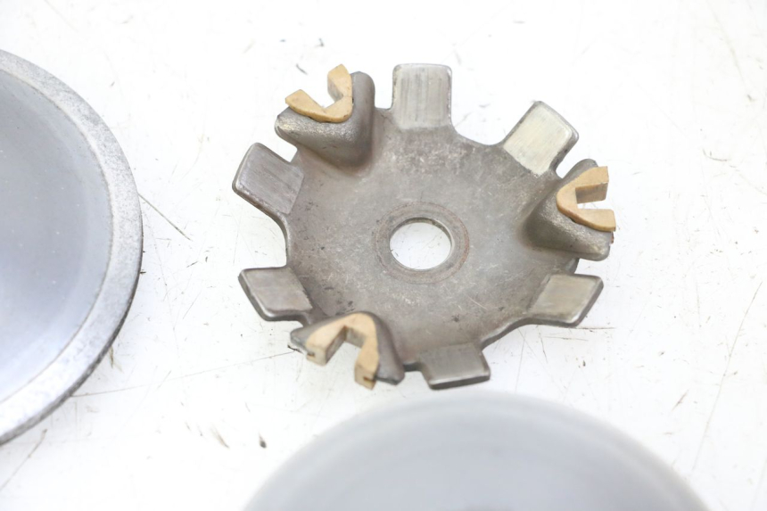 photo de VARIATOR PEUGEOT VIVACITY NEW 2T 50 (2008 - 2017) - Andere kijkhoek