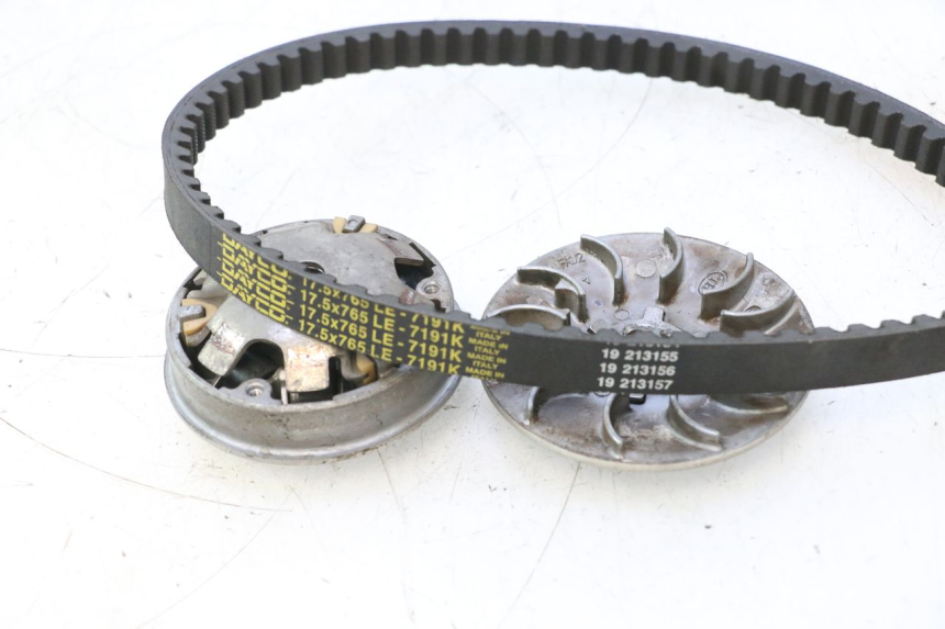 photo de VARIATOR PEUGEOT VIVACITY NEW 2T 50 (2008 - 2017) - Detail van het onderdeel