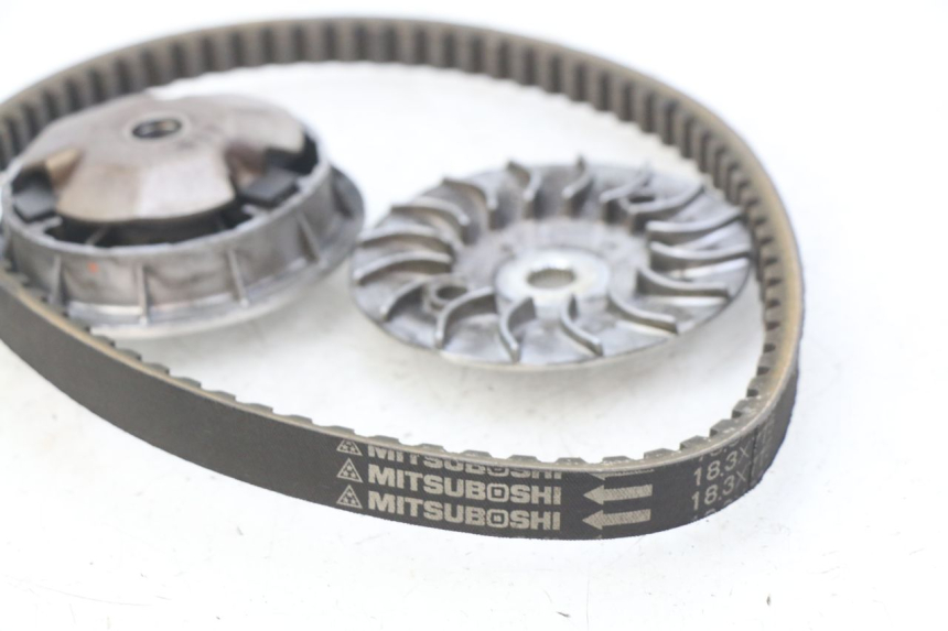 photo de VARIATOR PEUGEOT VIVACITY NEW 4T 50 (2008 - 2017) - Detail van het onderdeel