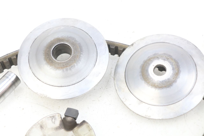 photo de VARIATOR PEUGEOT VIVACITY NEW 4T 50 (2008 - 2017) - Andere kijkhoek