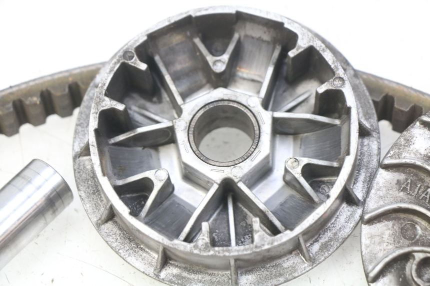 photo de VARIATOR PEUGEOT VIVACITY NEW 4T 50 (2008 - 2017) - Gecontroleerd onderdeel