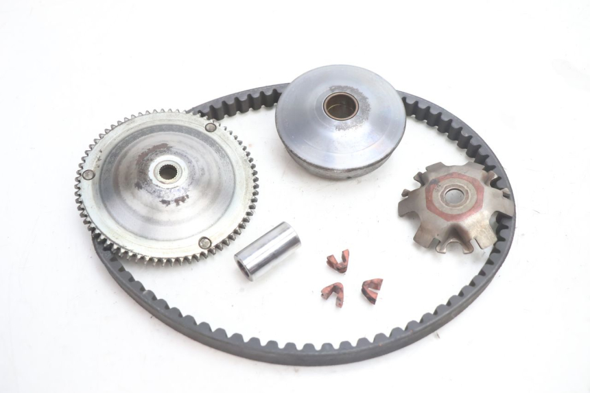 photo de VARIATOR PEUGEOT VIVACITY 50 (2004 - 2009) - Detail van het onderdeel