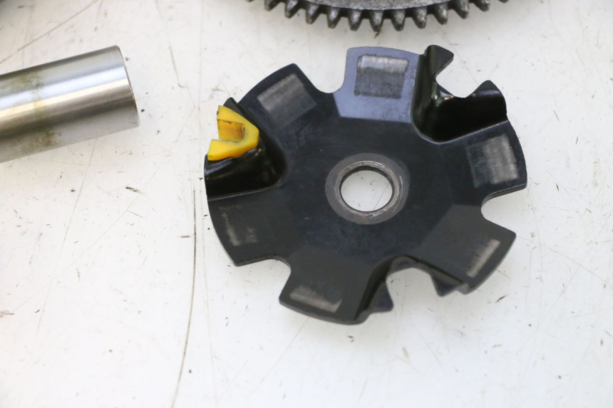 photo de VARIATOR PEUGEOT VIVACITY 50 (1998 - 2003) - Andere kijkhoek