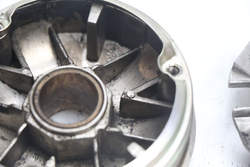 photo de VARIATOR PEUGEOT VIVACITY 100 (1999 - 2008) - Technische close-up