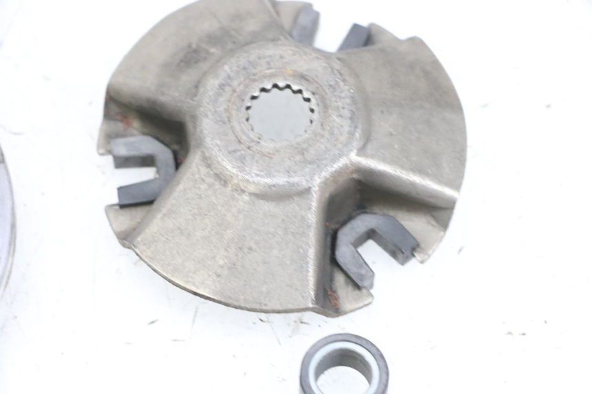 photo de VARIATOR YAMAHA XMAX X-MAX ABS 125 (2017 - 2020) - Kenmerkende details