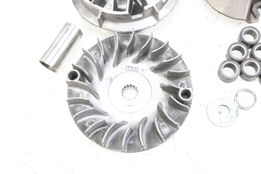 photo de VARIATOR YAMAHA XMAX X-MAX ABS 125 (2017 - 2020) - Markeringen en referenties