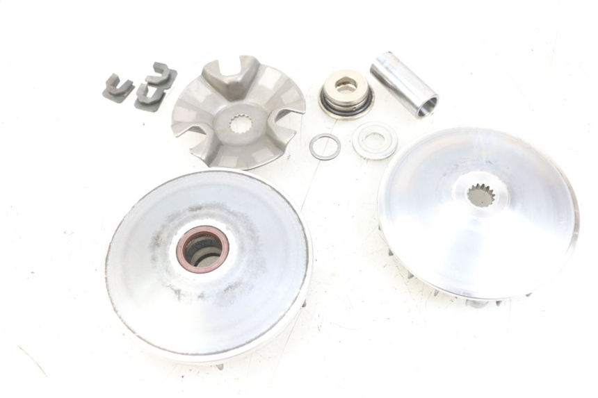 photo de VARIATOR YAMAHA XMAX X-MAX 125 (2006 - 2009) - Technische close-up