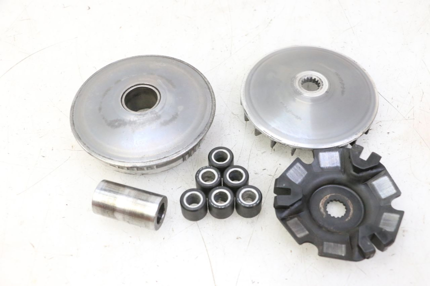 photo de VARIATOR YAMAHA X-MAX XMAX 125 (2010 - 2013) - Andere kijkhoek