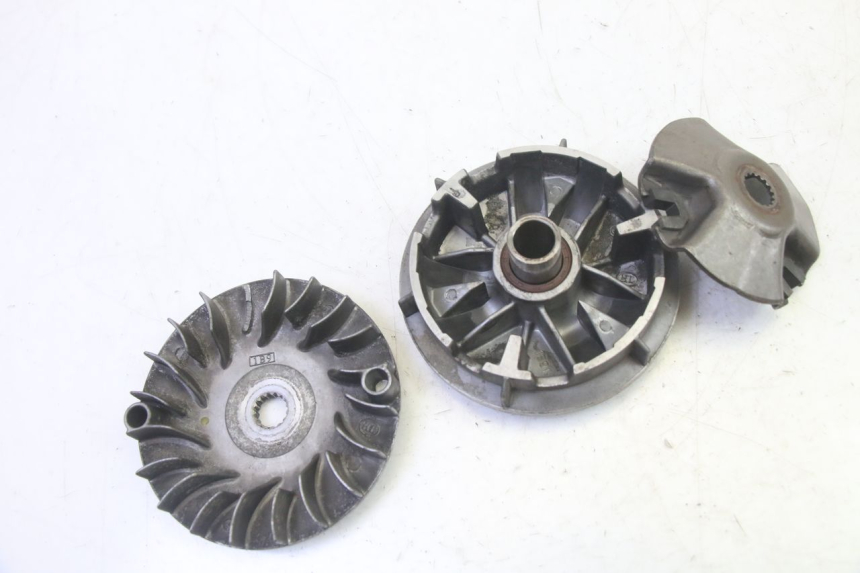 photo de VARIATOR YAMAHA X-MAX XMAX 125 (2010 - 2013) - Zoom op gebruiksstaat