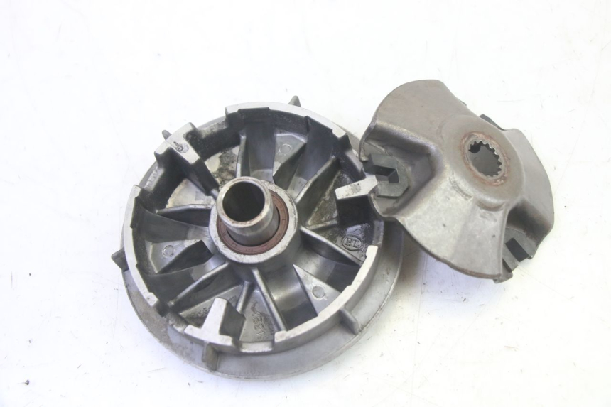 photo de VARIATOR YAMAHA X-MAX XMAX 125 (2010 - 2013) - Andere kijkhoek