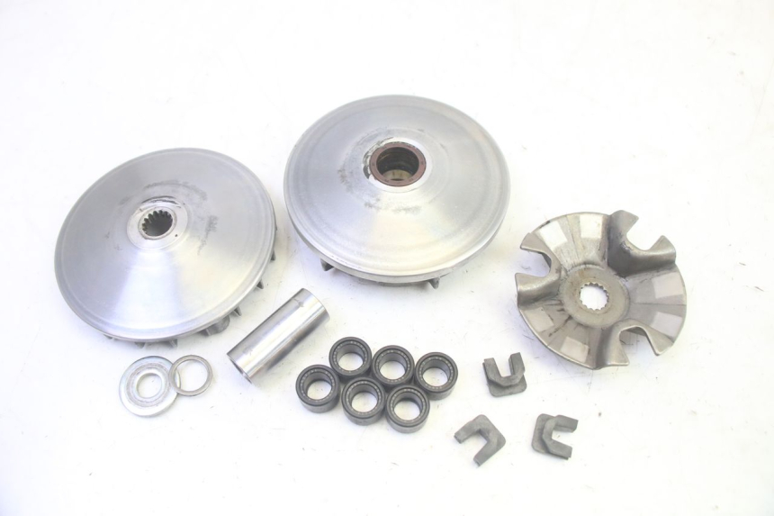 photo de VARIATOR YAMAHA XMAX X-MAX 125 (2006 - 2009) - Andere kijkhoek