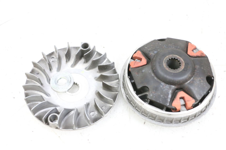 photo de VARIATOR YAMAHA X-MAX XMAX 125 (2010 - 2013) - Detail van het onderdeel