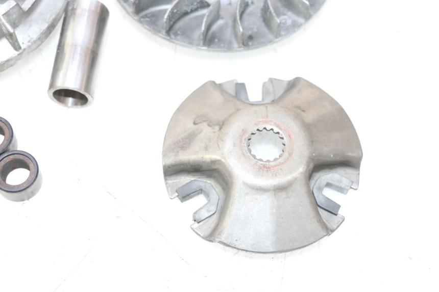 photo de VARIATOR YAMAHA XMAX X-MAX 125 (2006 - 2009) - Kenmerkende details