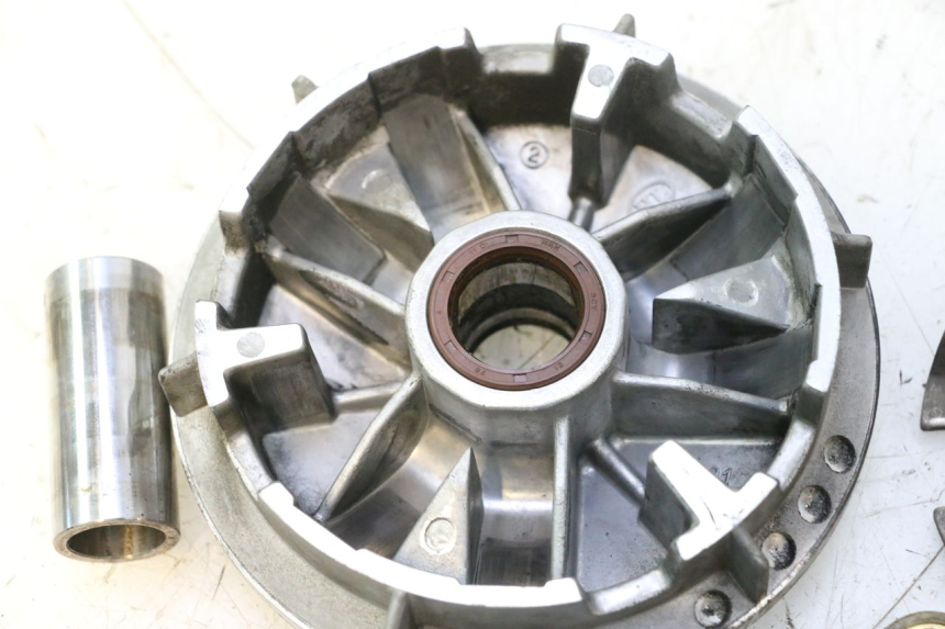 photo de VARIATOR YAMAHA X-MAX XMAX 125 (2010 - 2013) - Markeringen en referenties