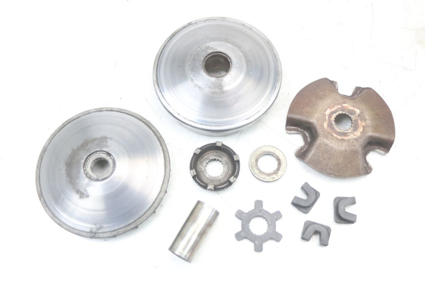 photo de VARIATOR YAMAHA BW'S NG NEXT GENERATION 50 (1996 - 2003) - Detail van het onderdeel