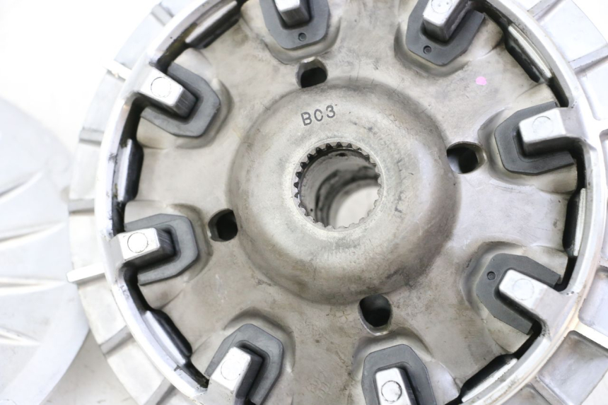 photo de VARIATOR YAMAHA YP T-MAX TMAX 530 (2017 - 2020) - Detail van het onderdeel