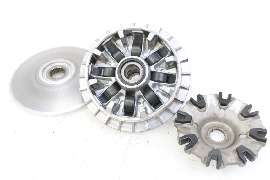 photo de VARIATOR YAMAHA YP T-MAX TMAX 530 (2017 - 2020) - Andere kijkhoek