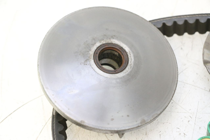 photo de VARIATOR YAMAHA YP MAJESTY 125 (2007 - 2010) - Staat van het oppervlak
